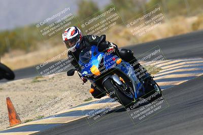 media/Mar-28-2022-Superbike Trackdays (Mon) [[b8603d0f67]]/Open Track Time/Turn 7/